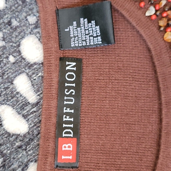 SALE!! Sweater by " I B Diffusion" NWOT! - Picture 6 of 10